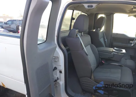 2004 Ford F-150 Stx/Xl/Xlt z USA, uszkodzony, nr VIN 1FTRF12W94NC68728